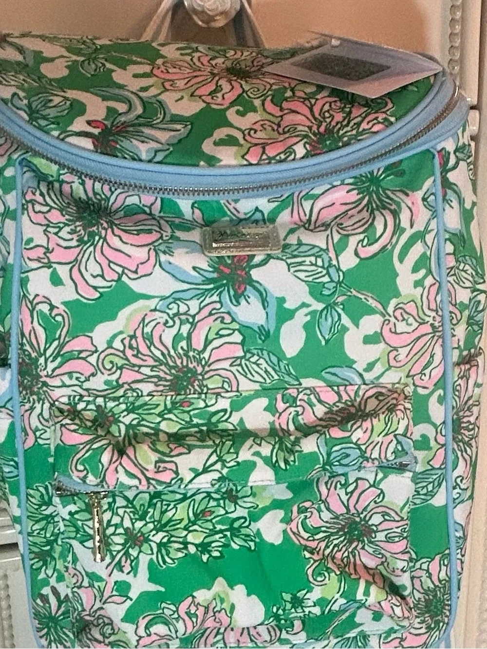 NWT, Lilly Pulitzer Backpack Cooler, Spearmint Blossom Views